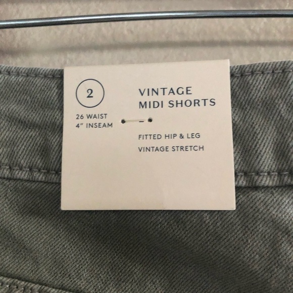 Universal Thread High Rise Vintage Midi Distress Stretch Raw Hem Shorts Sz 2/26 - Picture 4 of 12